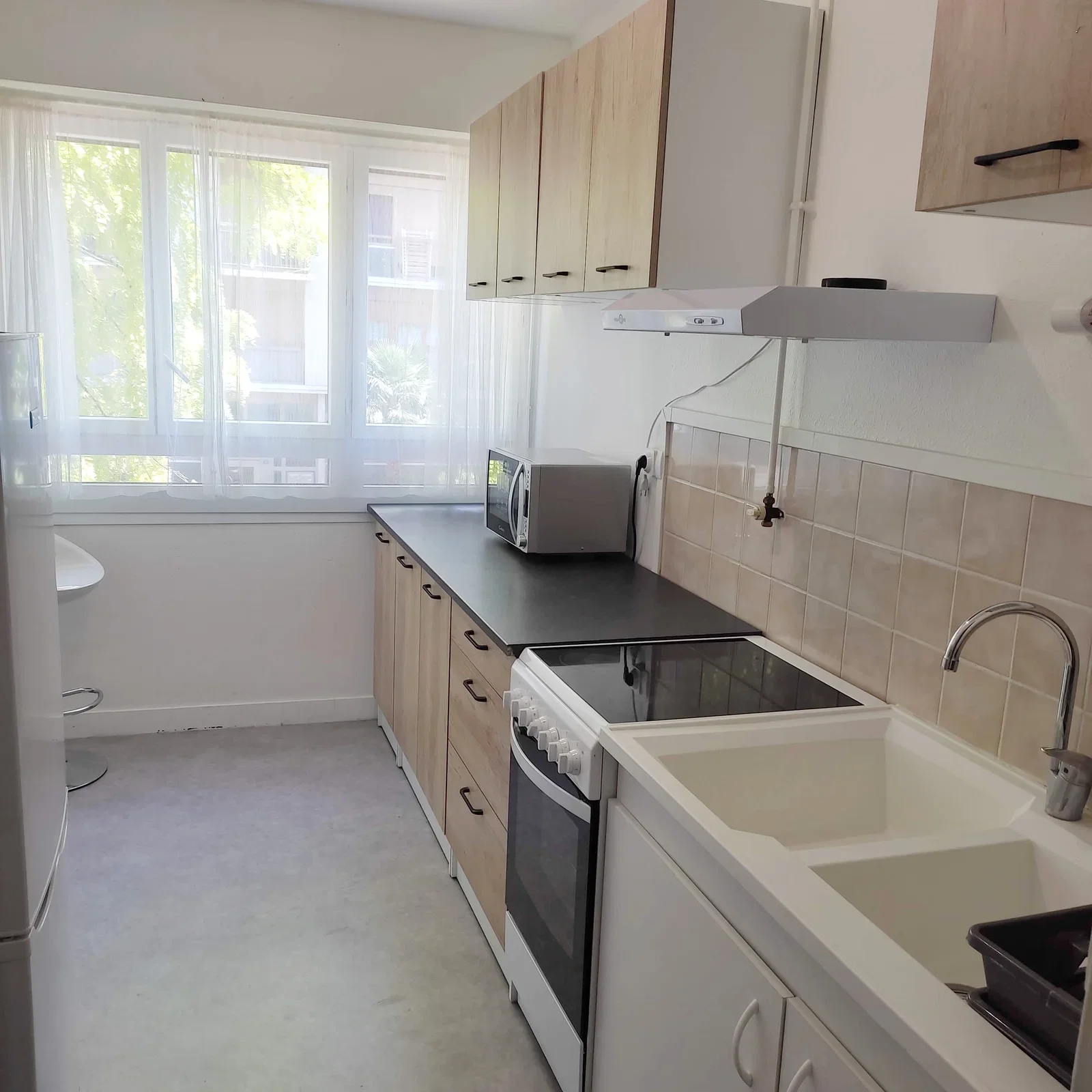 Room Rue Robert Ranjard in Tours