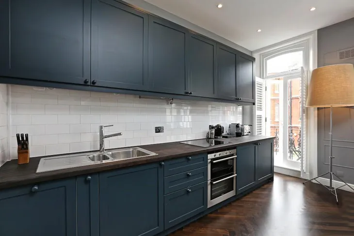Flat Callow Street in Greater London