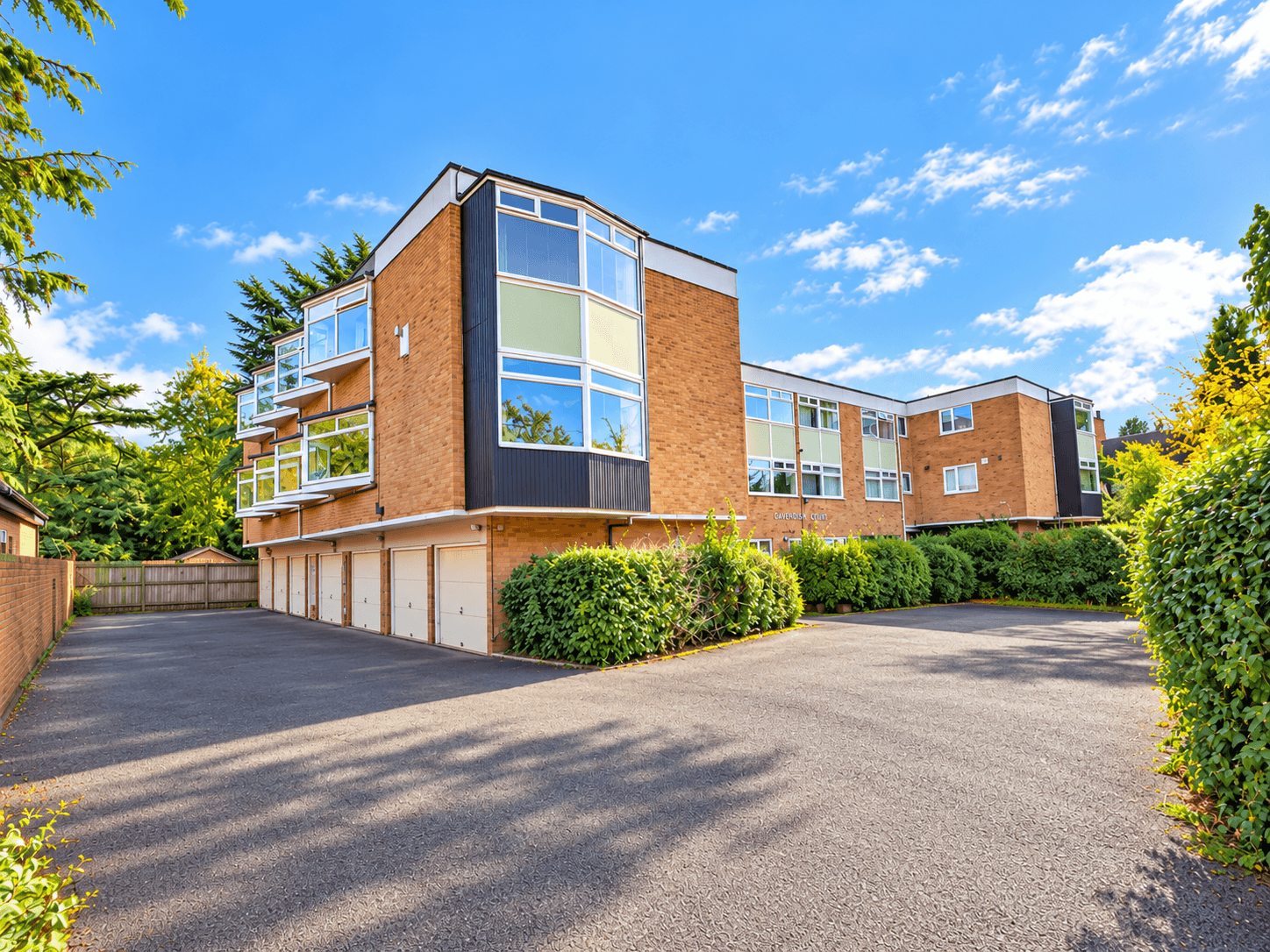 Flat Warwick Avenue in Coventry