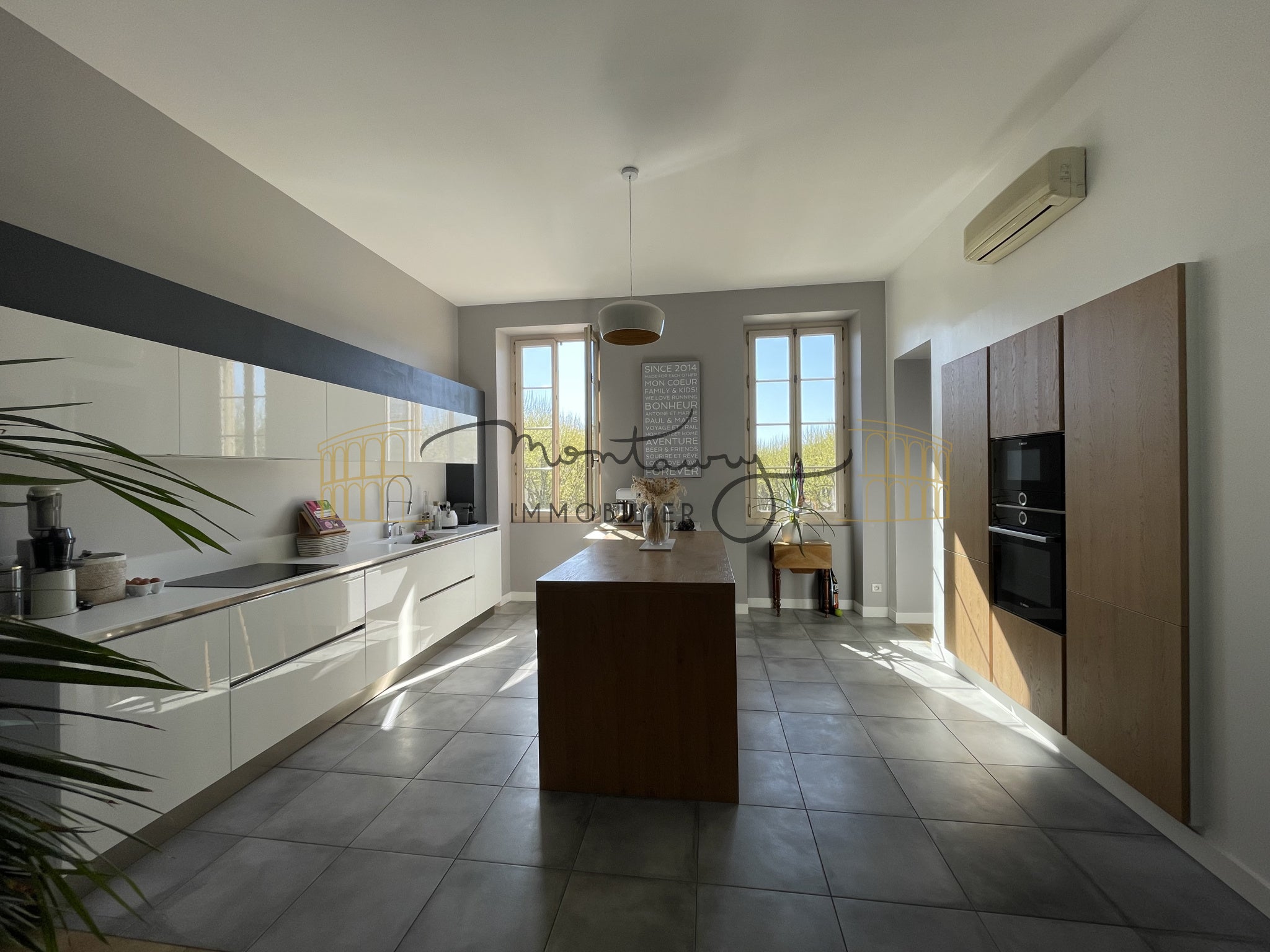 Flat Rue Henri IV in Nîmes