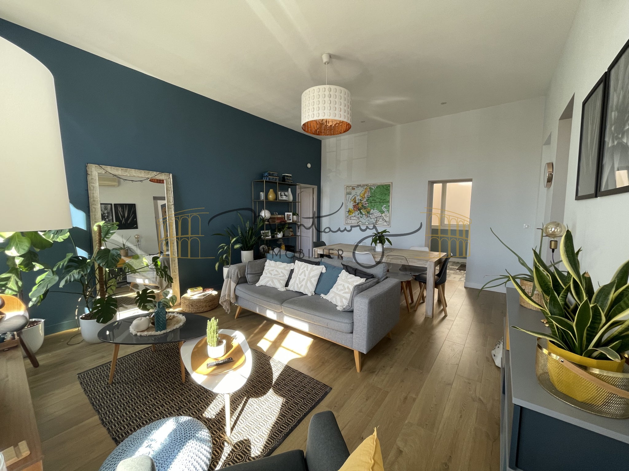 Flat Rue Henri IV in Nîmes