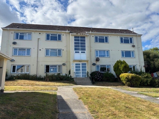 Flat Doubletrees in St Blazey