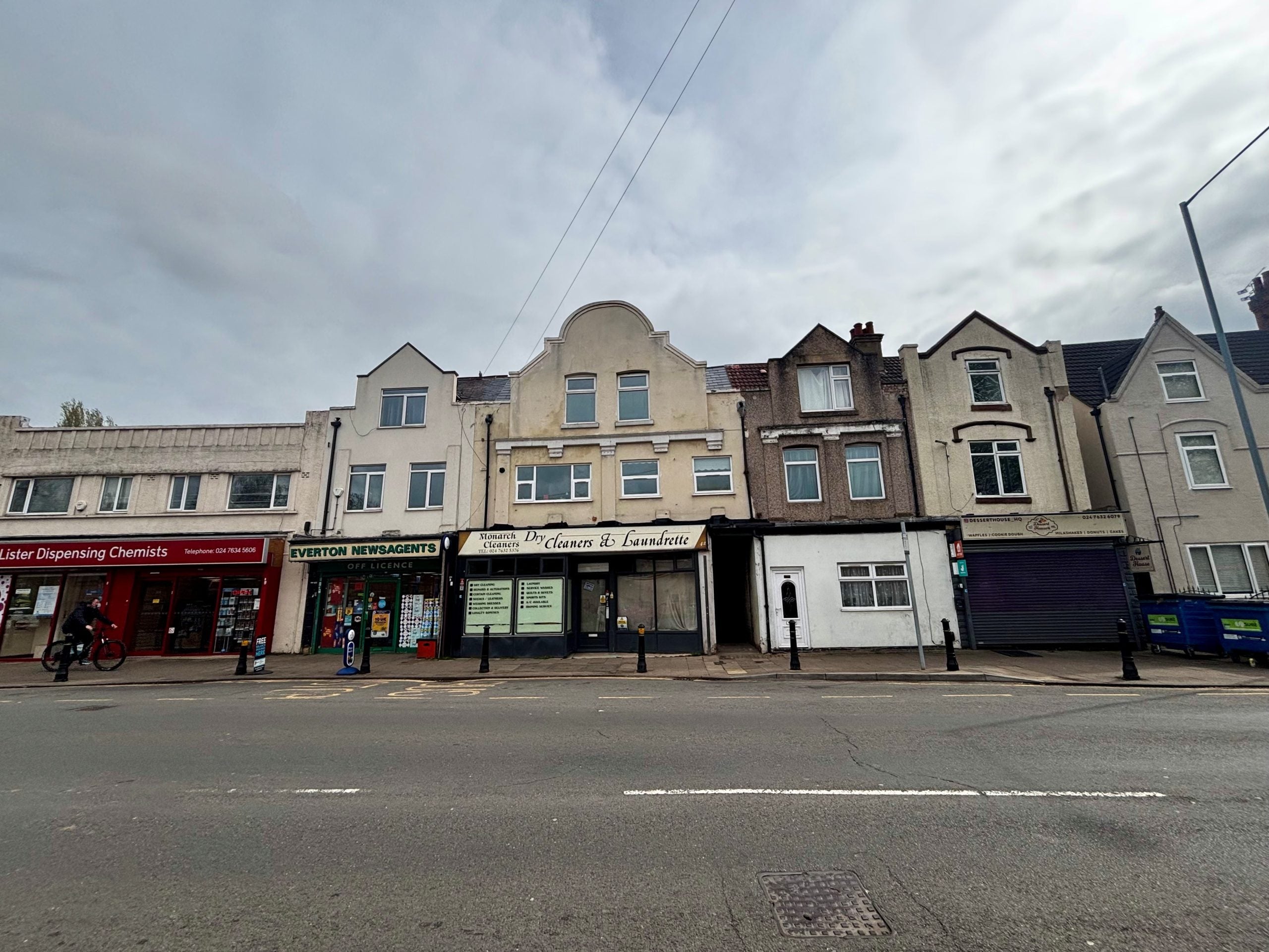 Flat Attleborough Road in Nuneaton and Bedworth