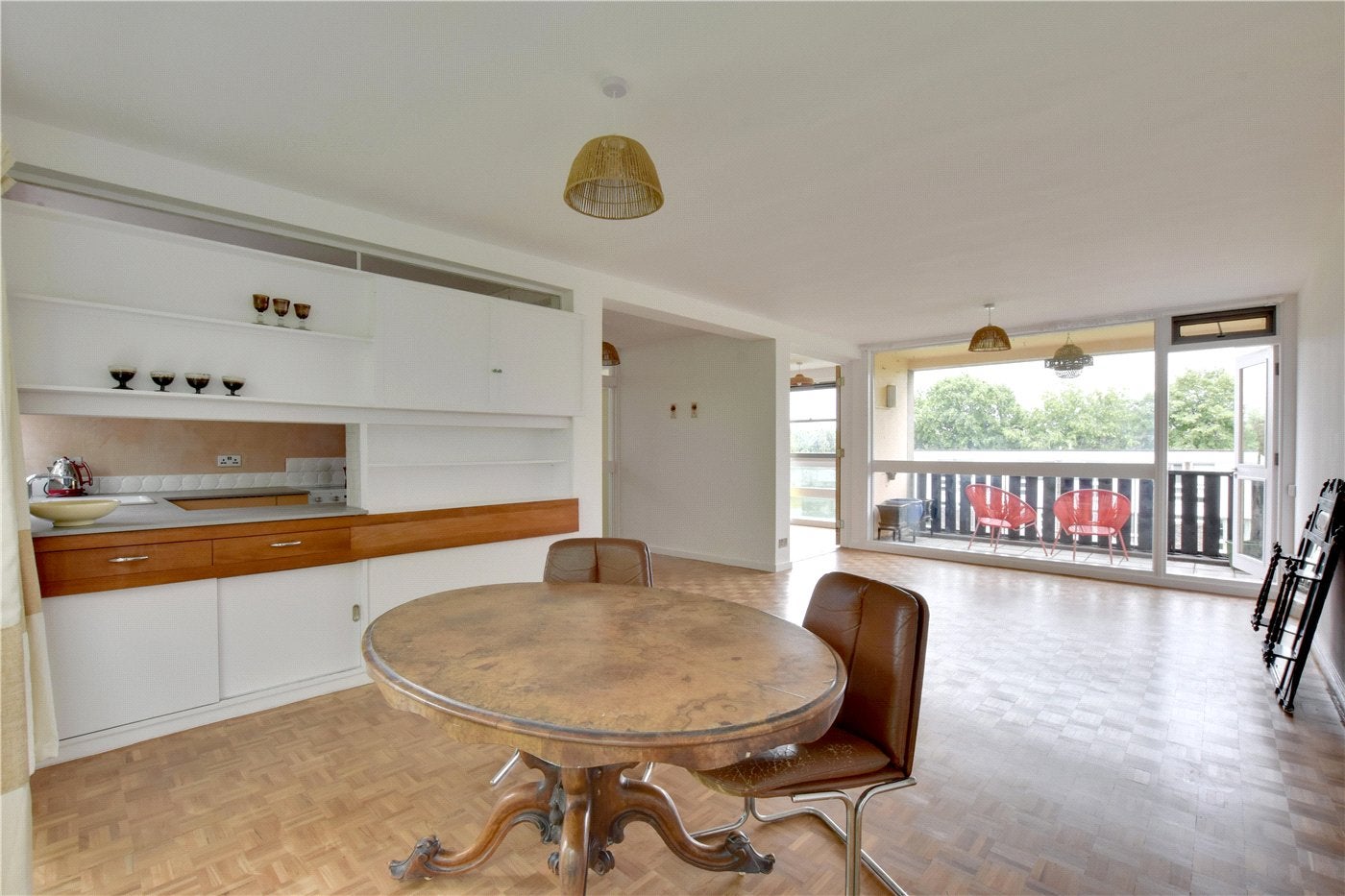 Flat South Row in Greater London