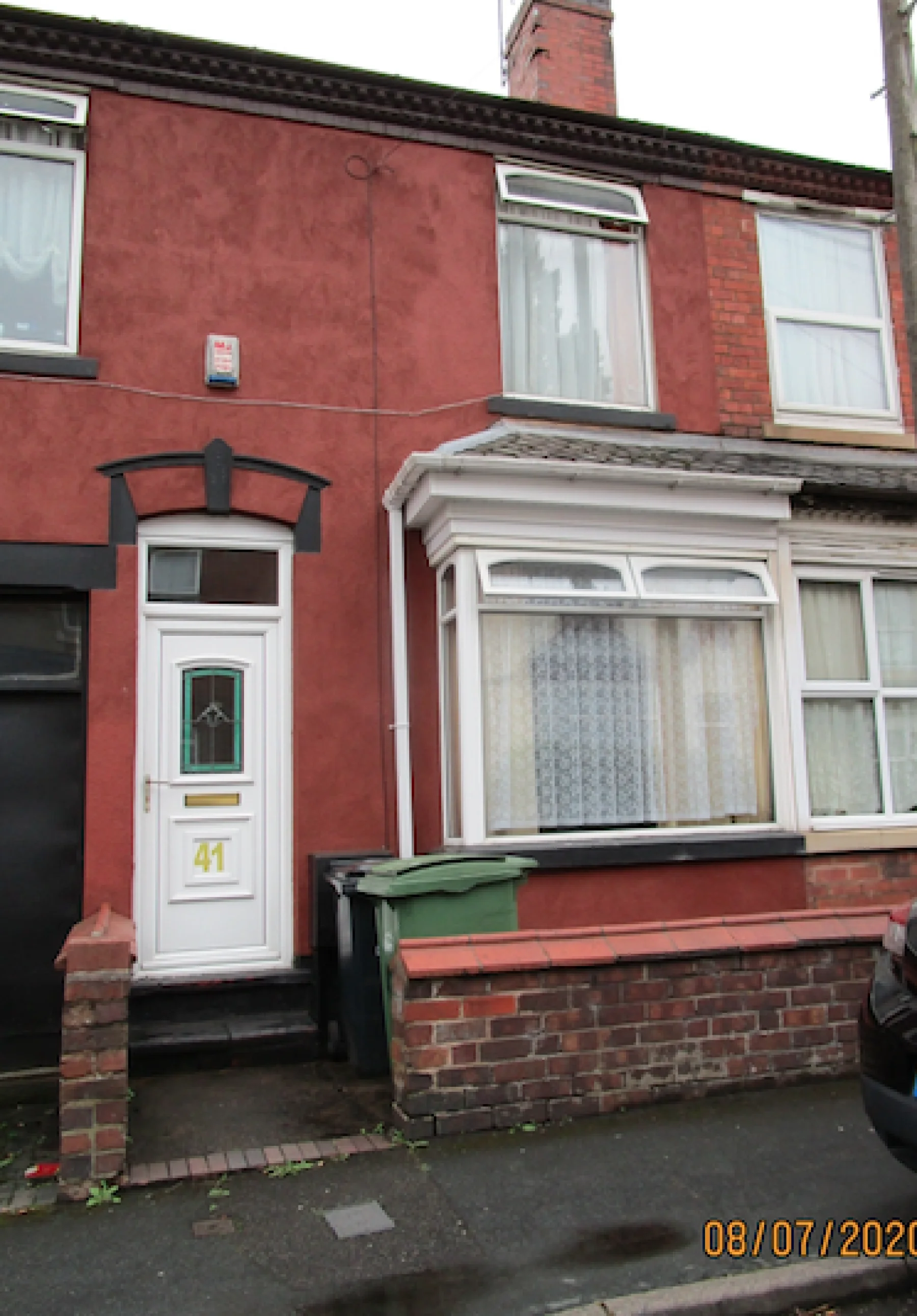 House Ivanhoe Street in Brierley Hill