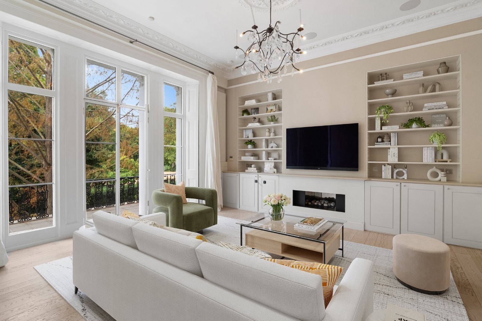 Flat Onslow Square in Greater London