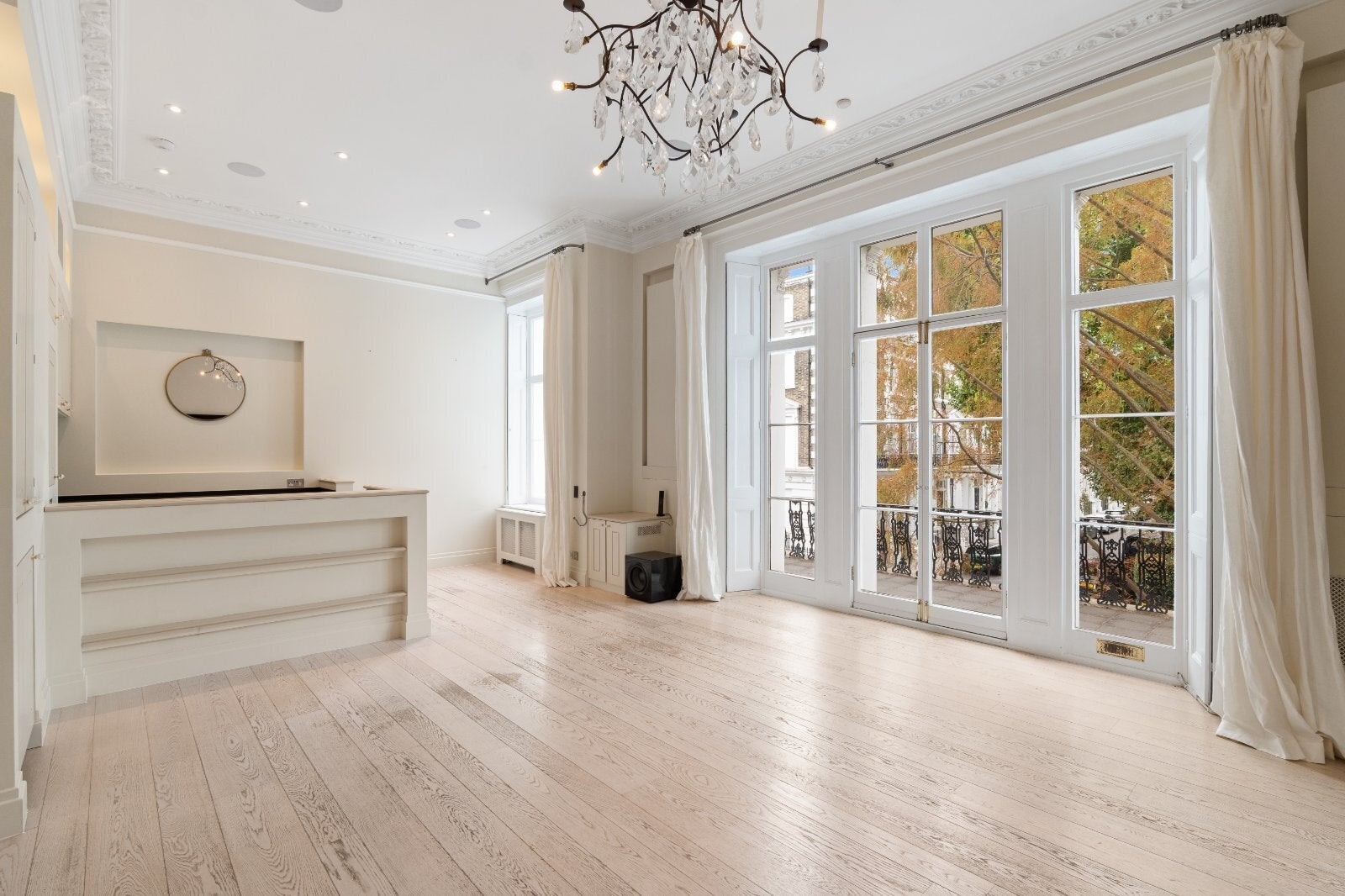 Flat Onslow Square in Greater London