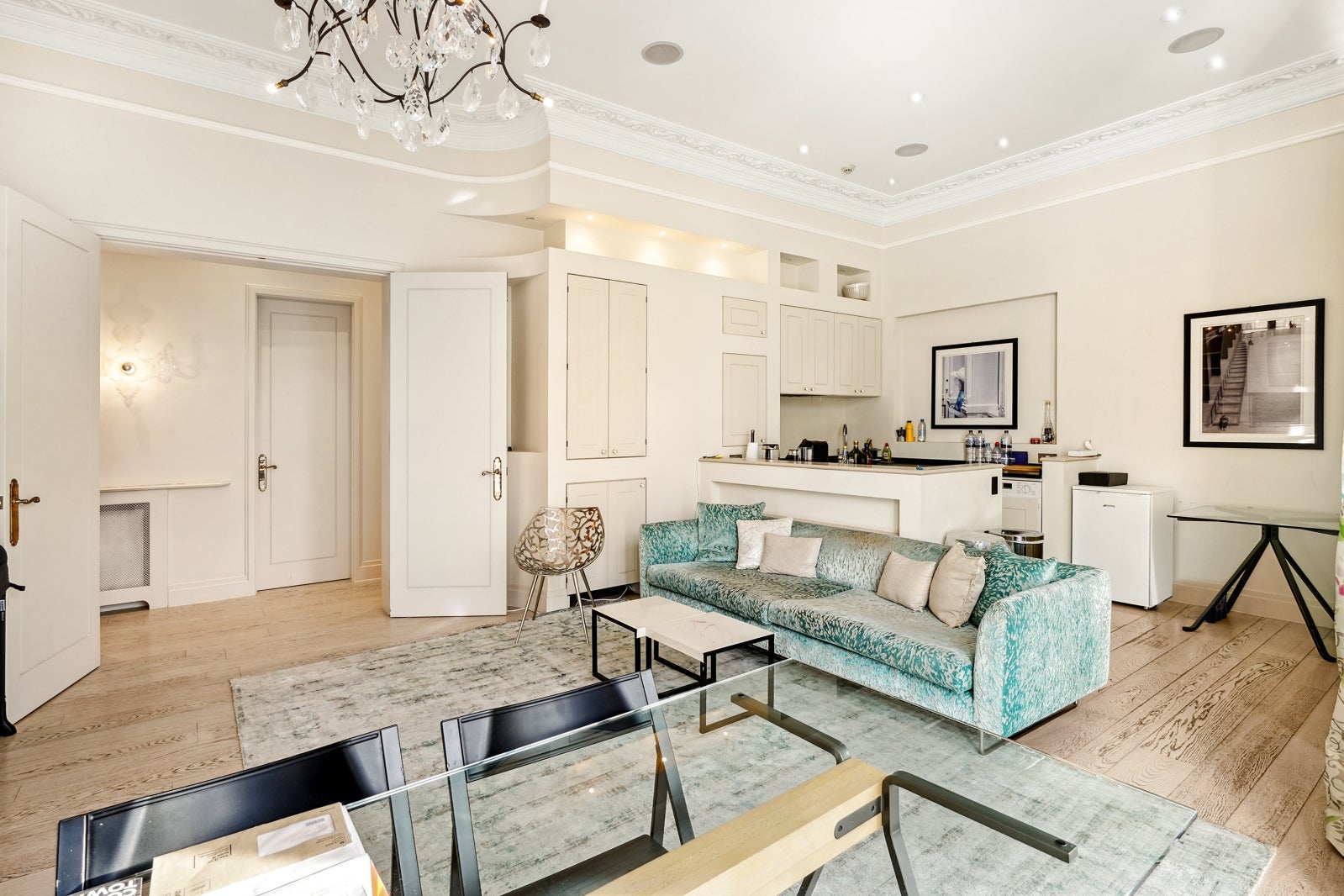 Flat Onslow Square in Greater London