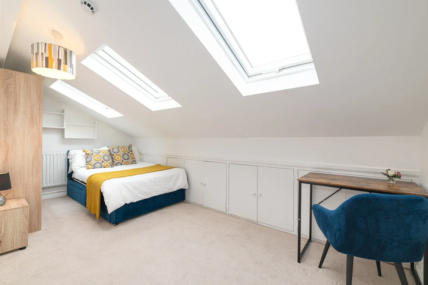 Room Halter Close in Hertsmere