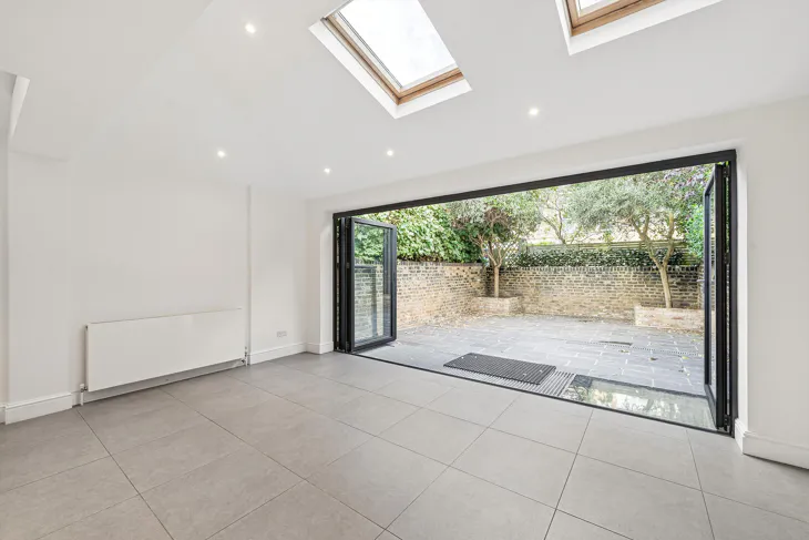 House Parthenia Road in Greater London