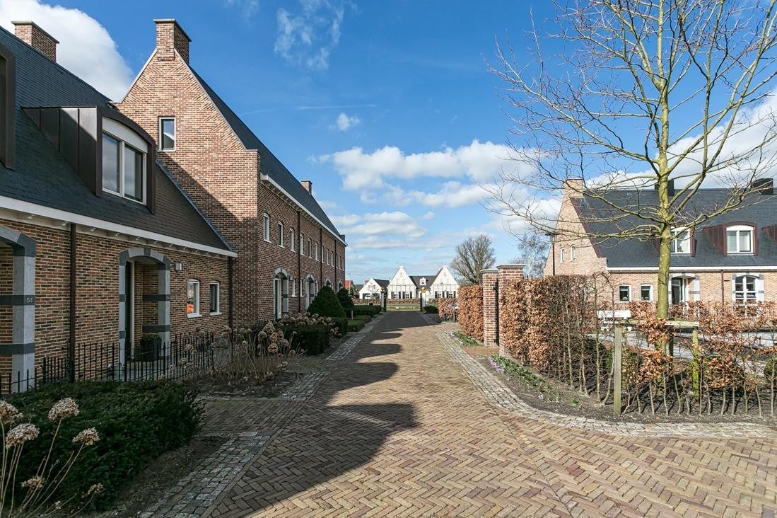 Huis Roomsterweg in Leek