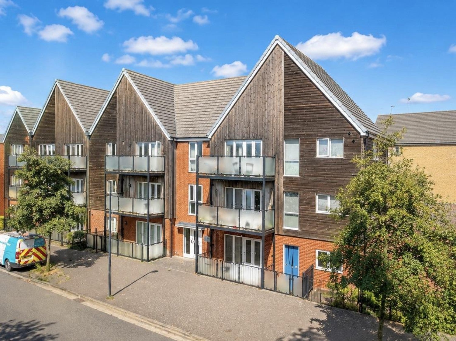 Flat Laurens van der Post Way in Ashford
