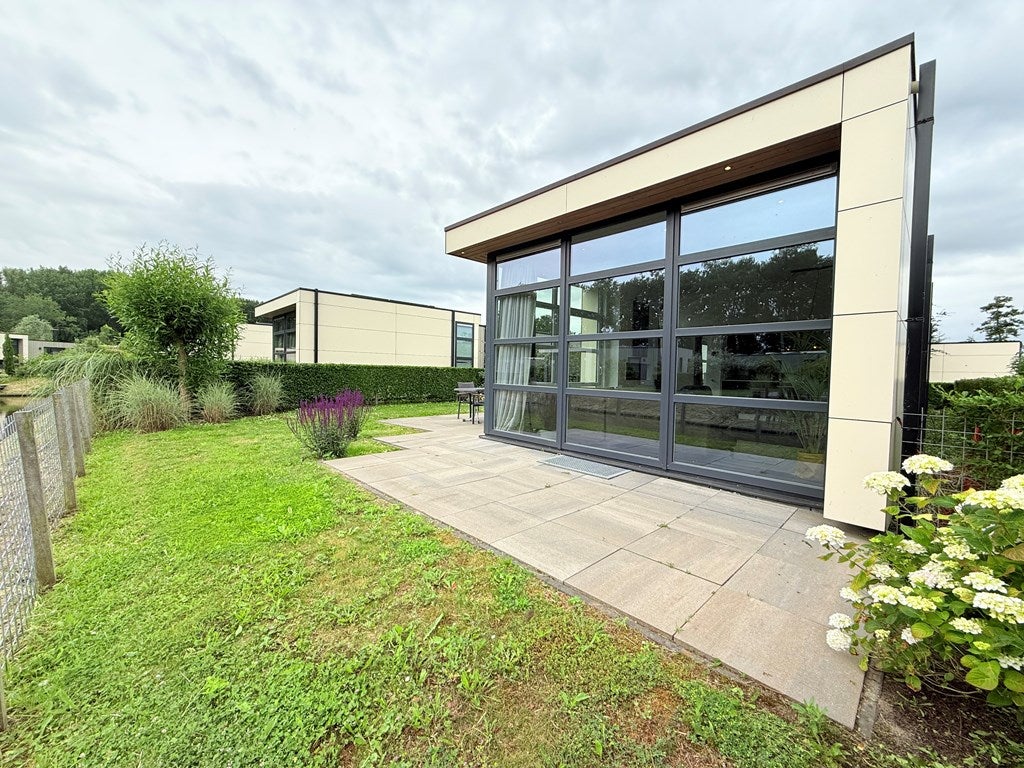 Vrijstaande woning te koop: Buitenhuizerweg 2-432, Velsen-Zuid