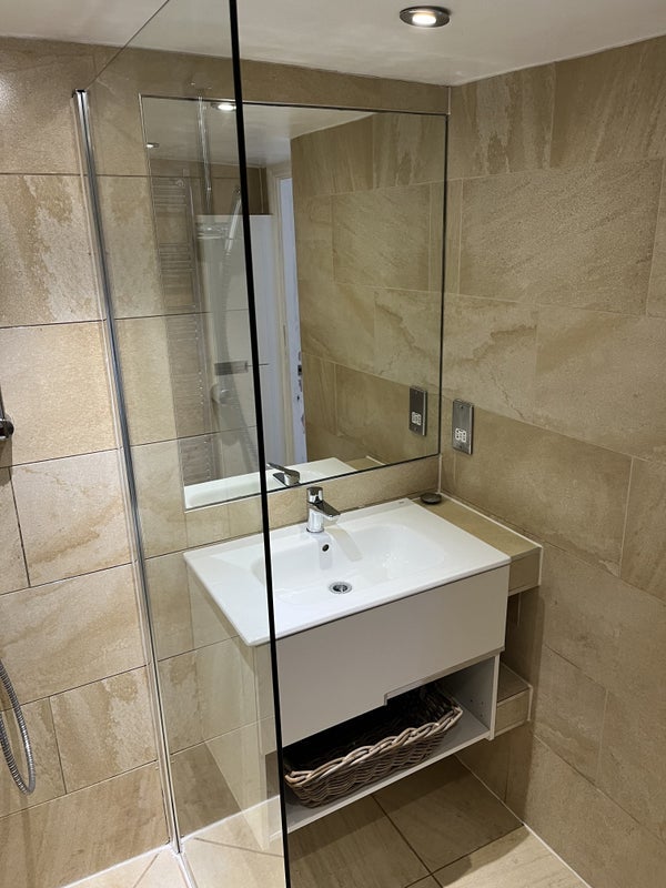 Room Harleyford Road in Greater London