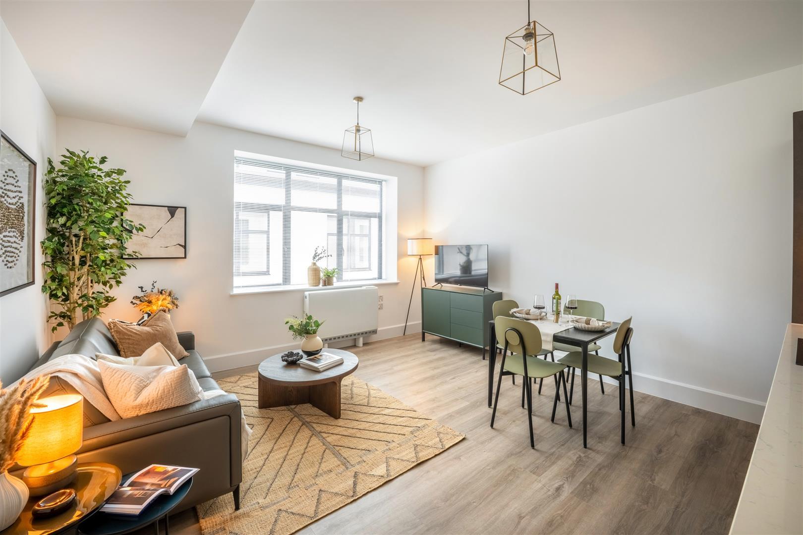 Flat Old Shoreham Road in Portslade by Sea