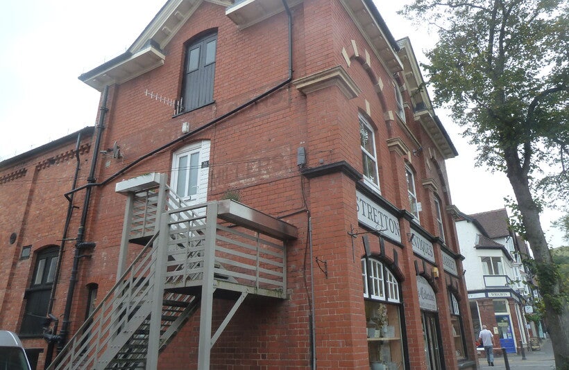 Flat Sandford Court in Church Stretton