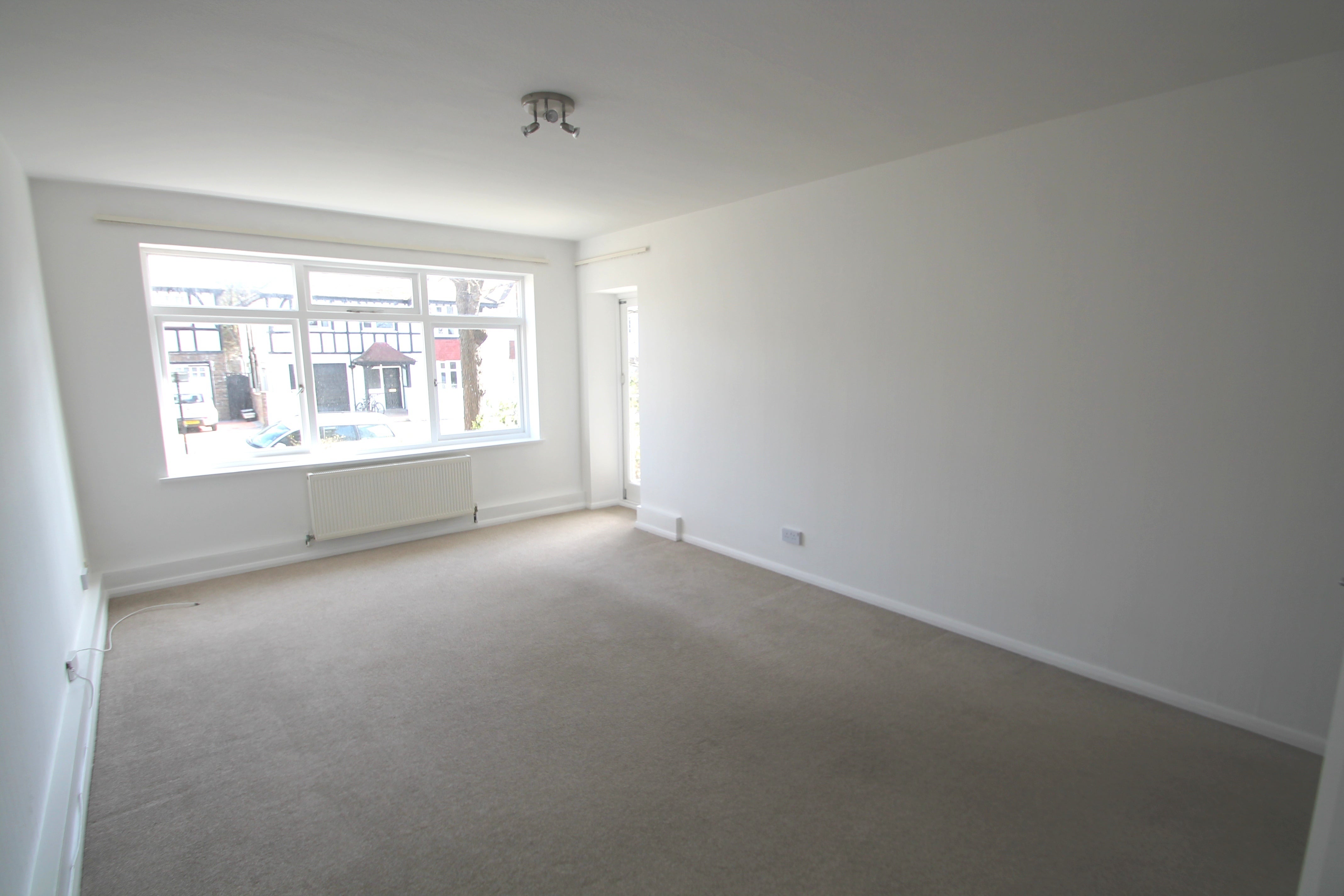 Flat Holland Road in Hove