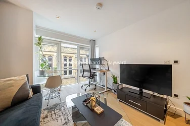 Flat Longfield Avenue in Greater London