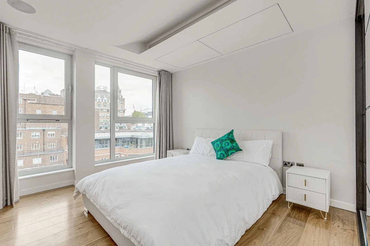 Flat Harley Street in City of Westminster