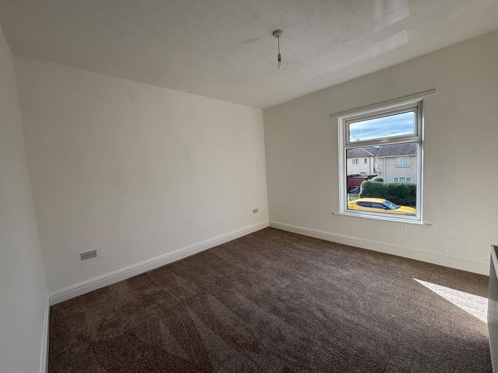 House Dearne Road in Barnsley