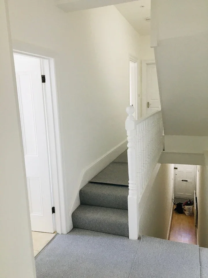Flat Denmark Road in Greater London