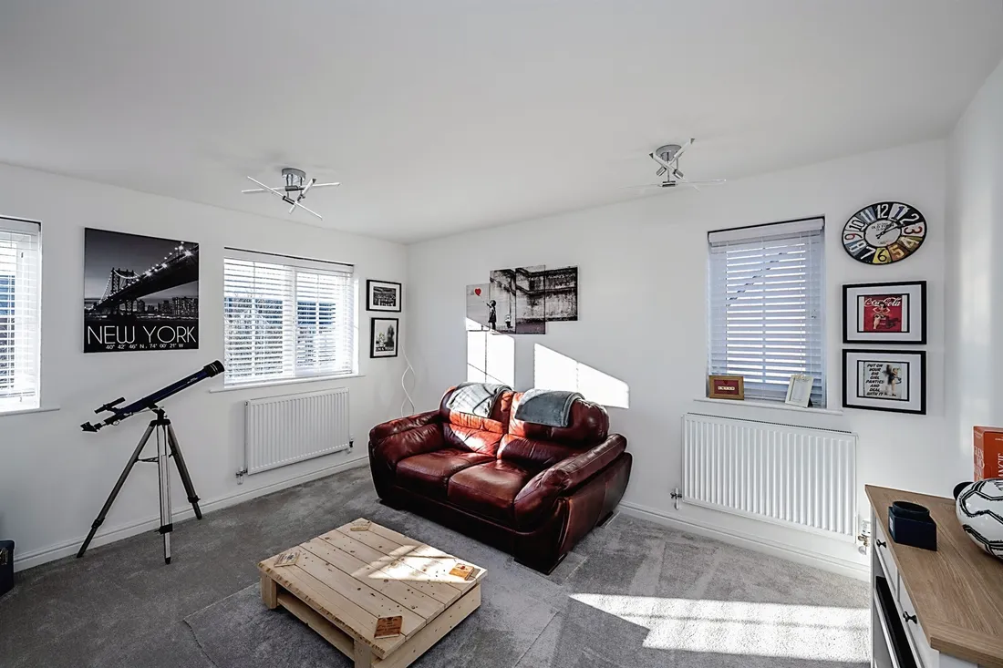 Flat Moorland Green in Gorseinon
