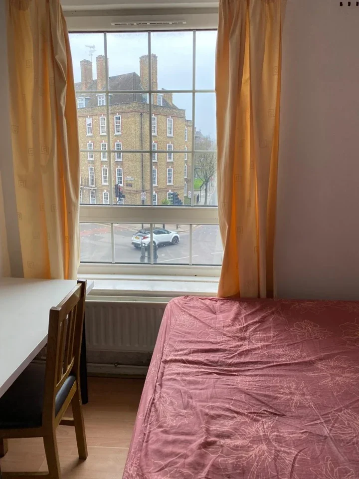 Room Ada Place in Greater London