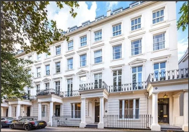 Flat Clifton Gardens in City of Westminster