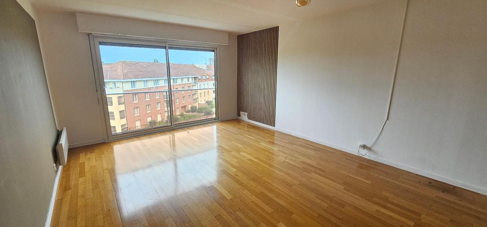 Appartement Rue Notre-Dame-des-Wetz à Douai