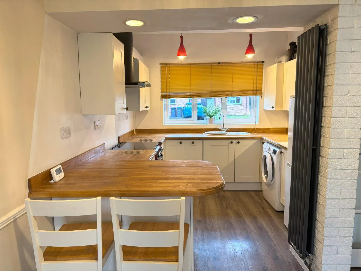 House Pampas Close in Stratford-on-Avon