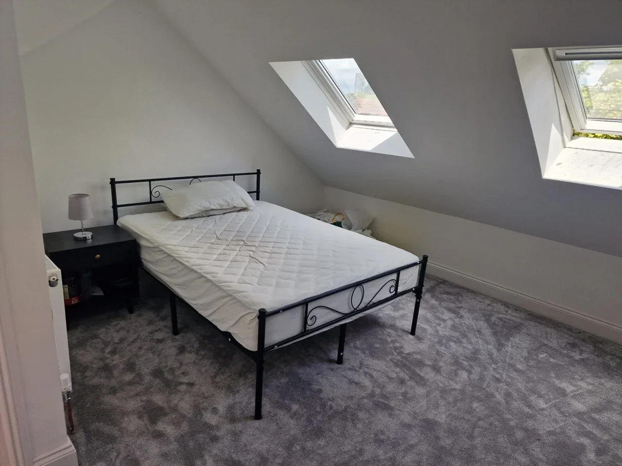 Room St Winefride's Avenue in Greater London