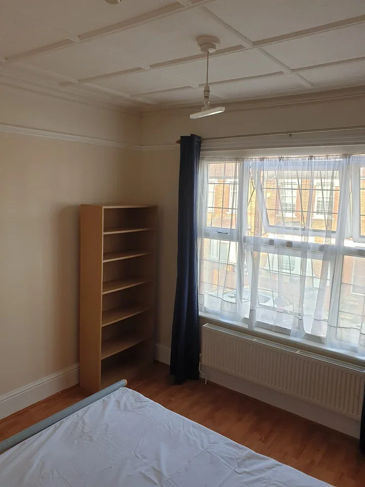 Room Standard Road in Greater London