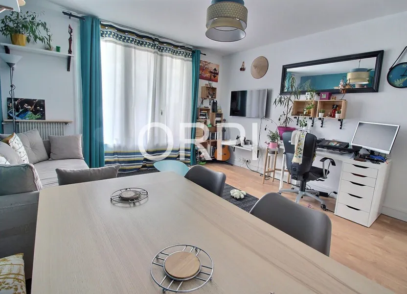 Appartement Voie de Compiègne à Viry-Châtillon