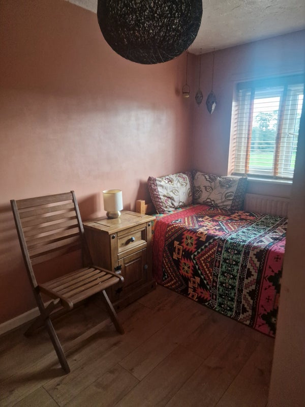 Room Sandy Plot in Burton
