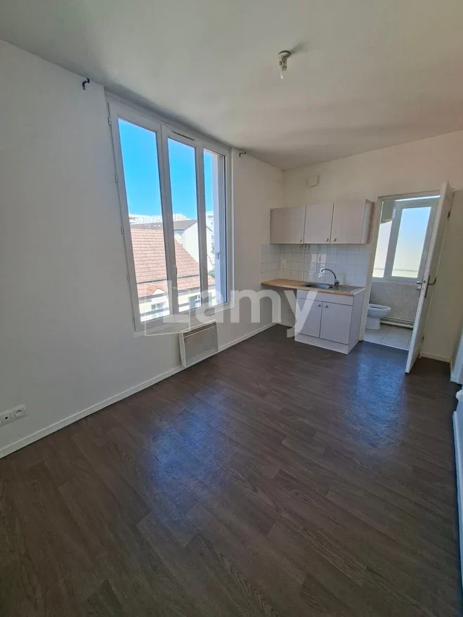 Appartement Impasse Pierre Degeyter à Montreuil