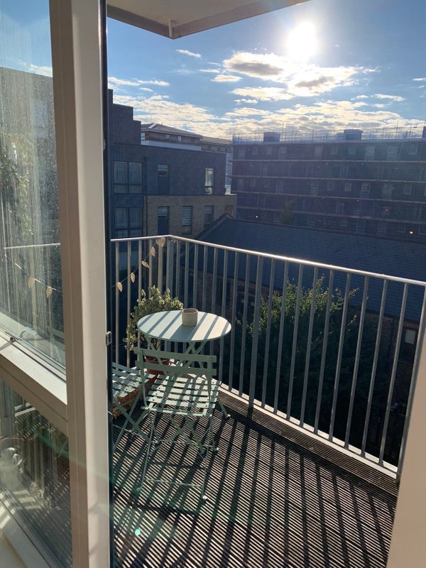 Flat Hertford Road in Greater London