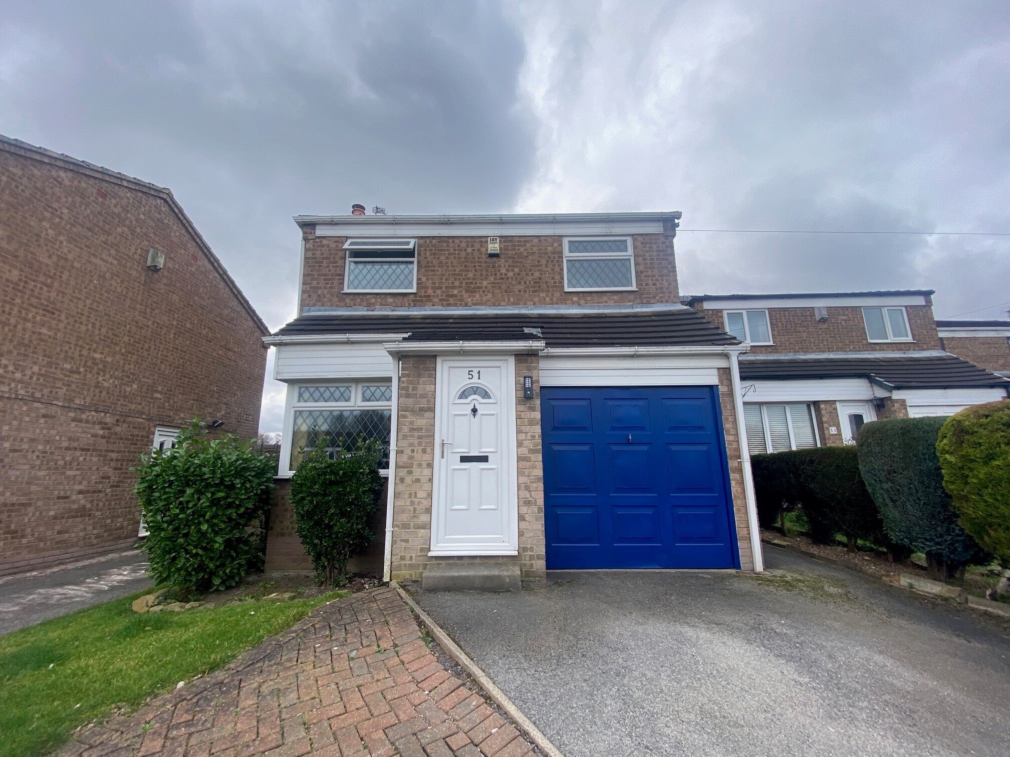 House Forrest Close in Wakefield