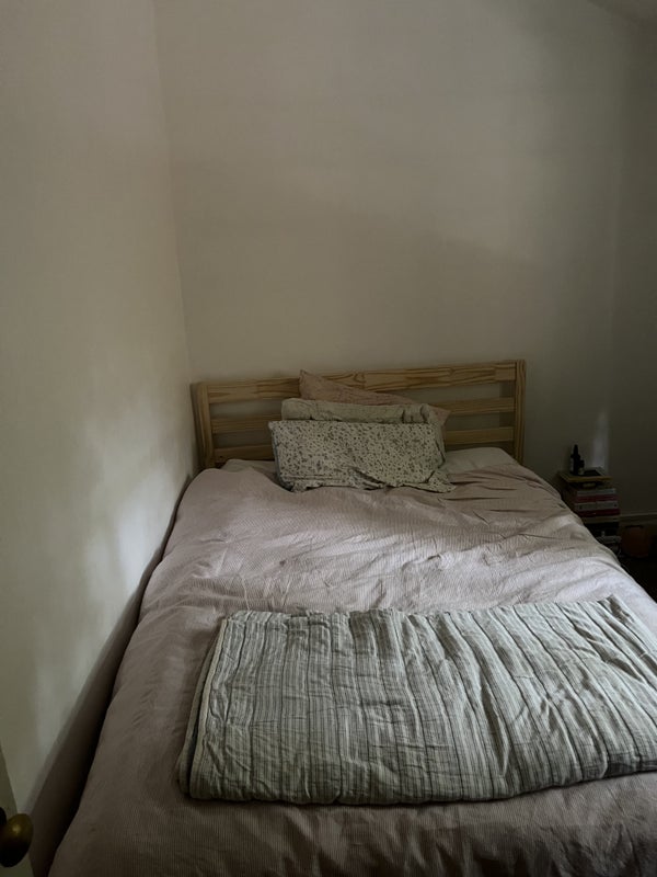Room North Passage in Greater London