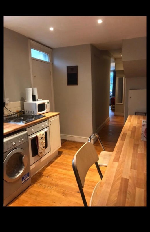 Room North Passage in Greater London