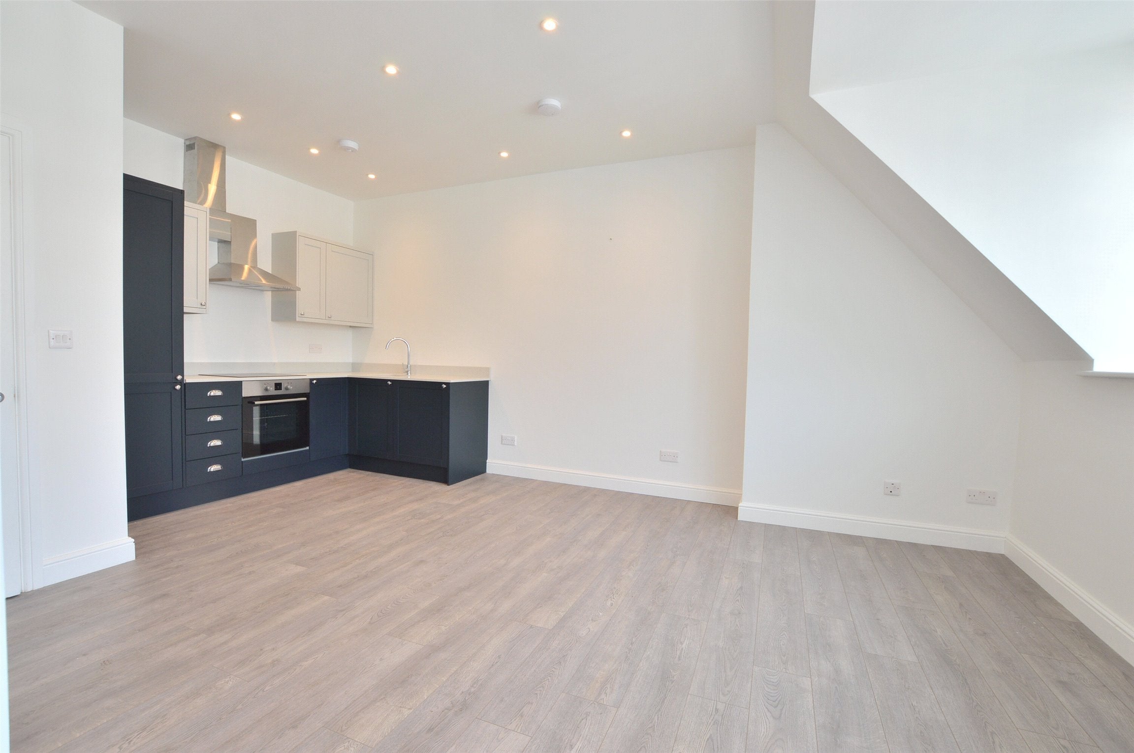 Flat West Street in Reigate and Banstead