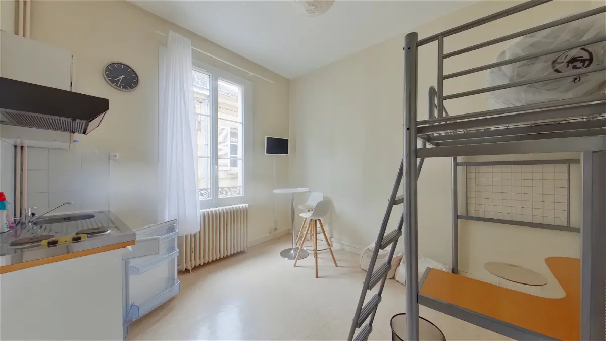 Appartement Rue de la Cathédrale à Poitiers