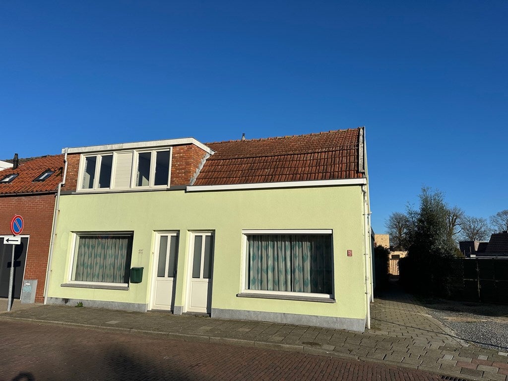 Huis Rooseveltweg 27 in Hulst