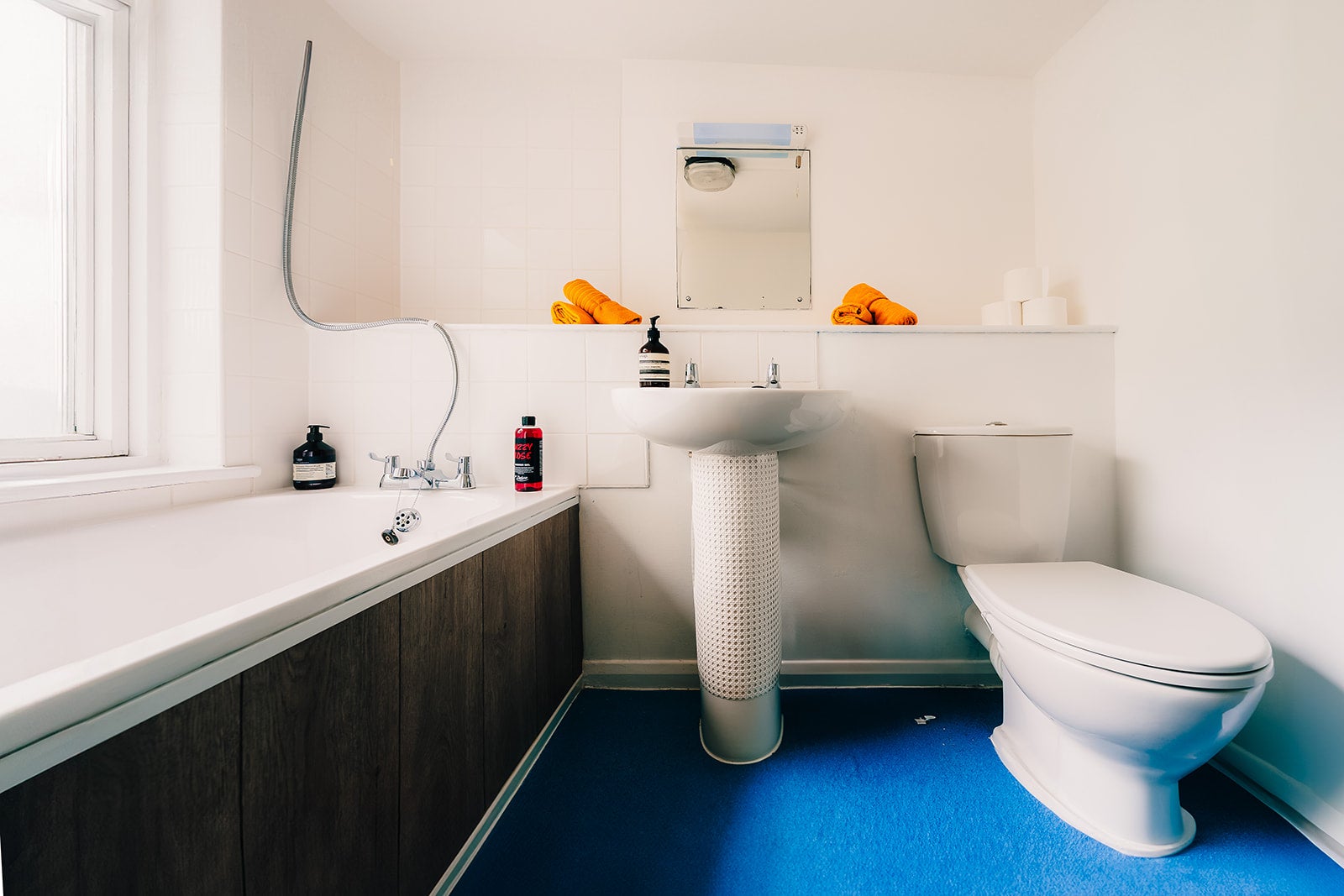 Flat Alscot Road in Greater London