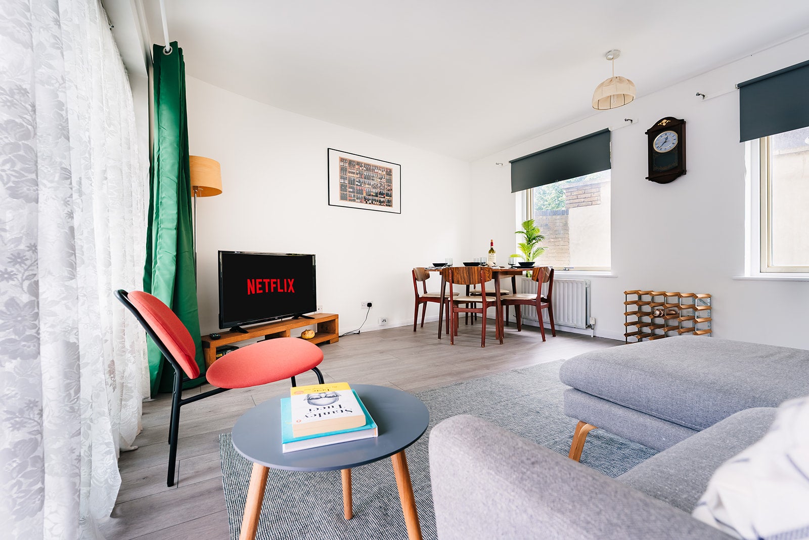 Flat Alscot Road in Greater London