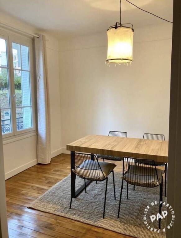 Flat Place du Général Kœnig in Paris