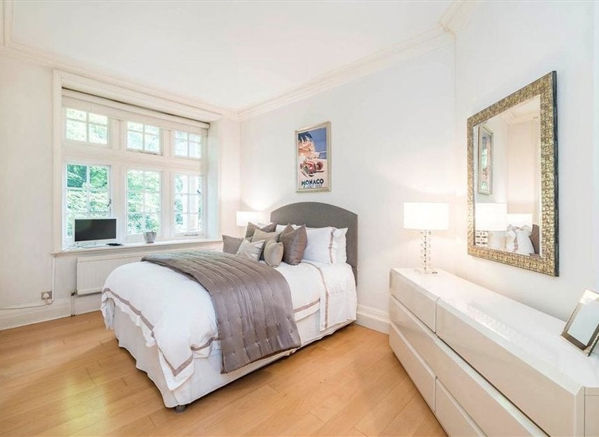 Flat Knightsbridge in City of Westminster