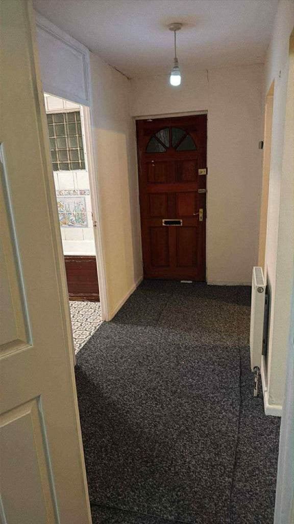 Flat Thackhall Street in Coventry