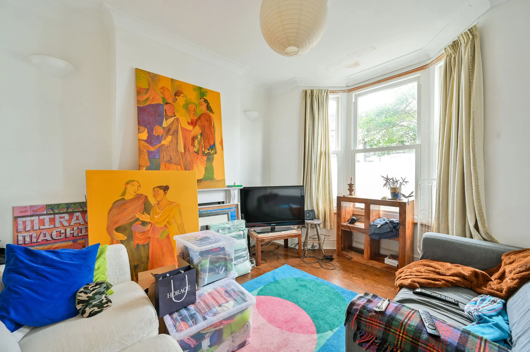 House Brabourn Grove in Greater London