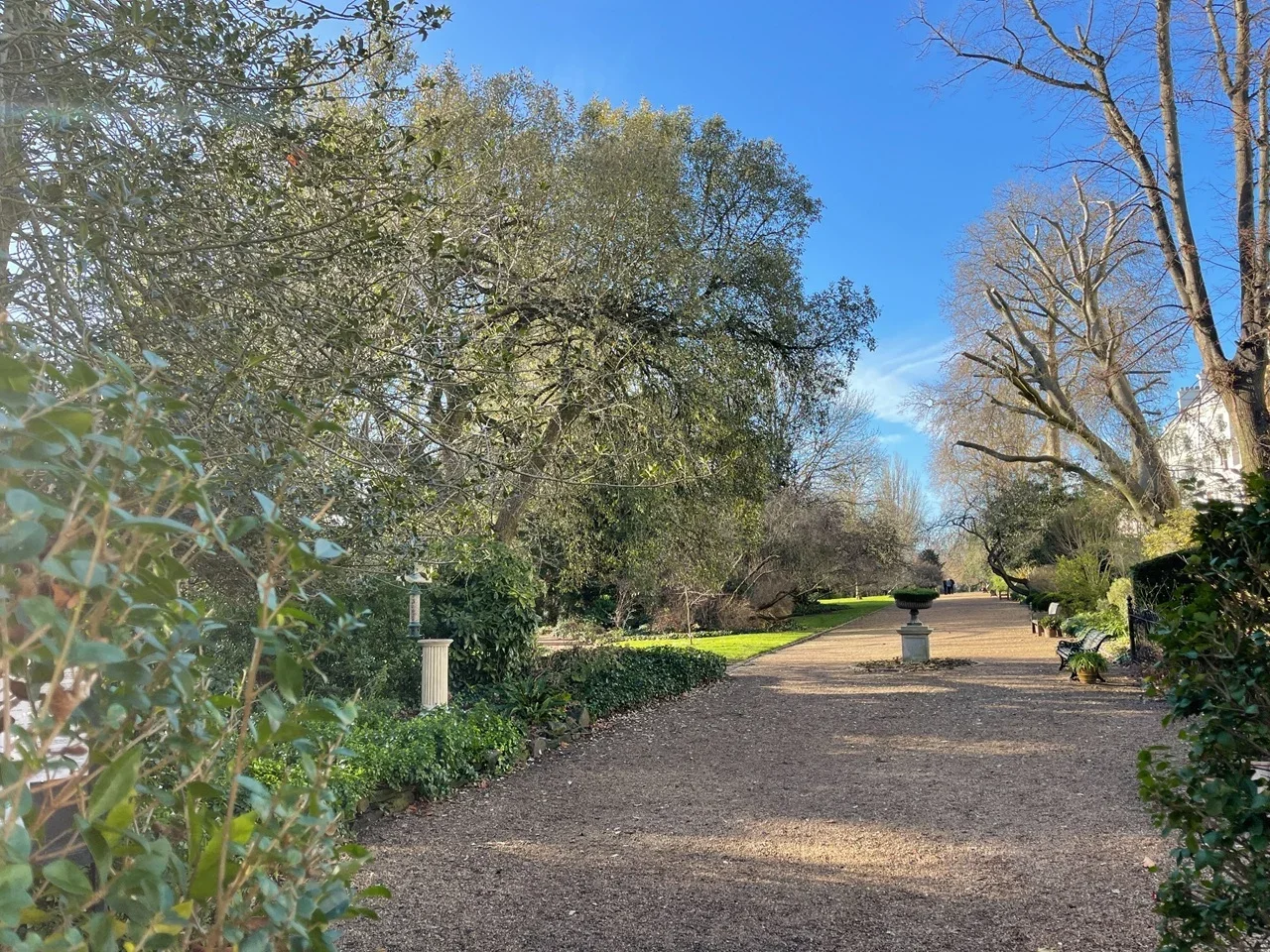 Flat Kensington Park Road in Greater London