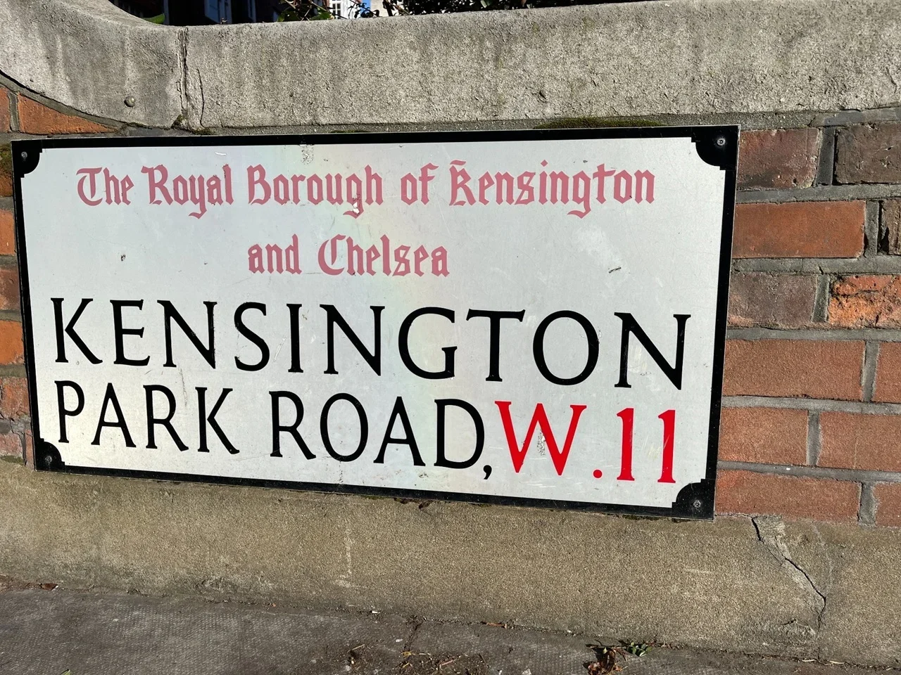 Flat Kensington Park Road in Greater London